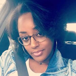 Meet your Posher, Toya